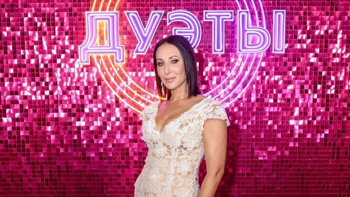 Телешоу любовь без правил. Славянское файер-шоу. Дизель шоу телепередача кадры. Кристина орбакайте 2022. Заставка 8 а show картинки.