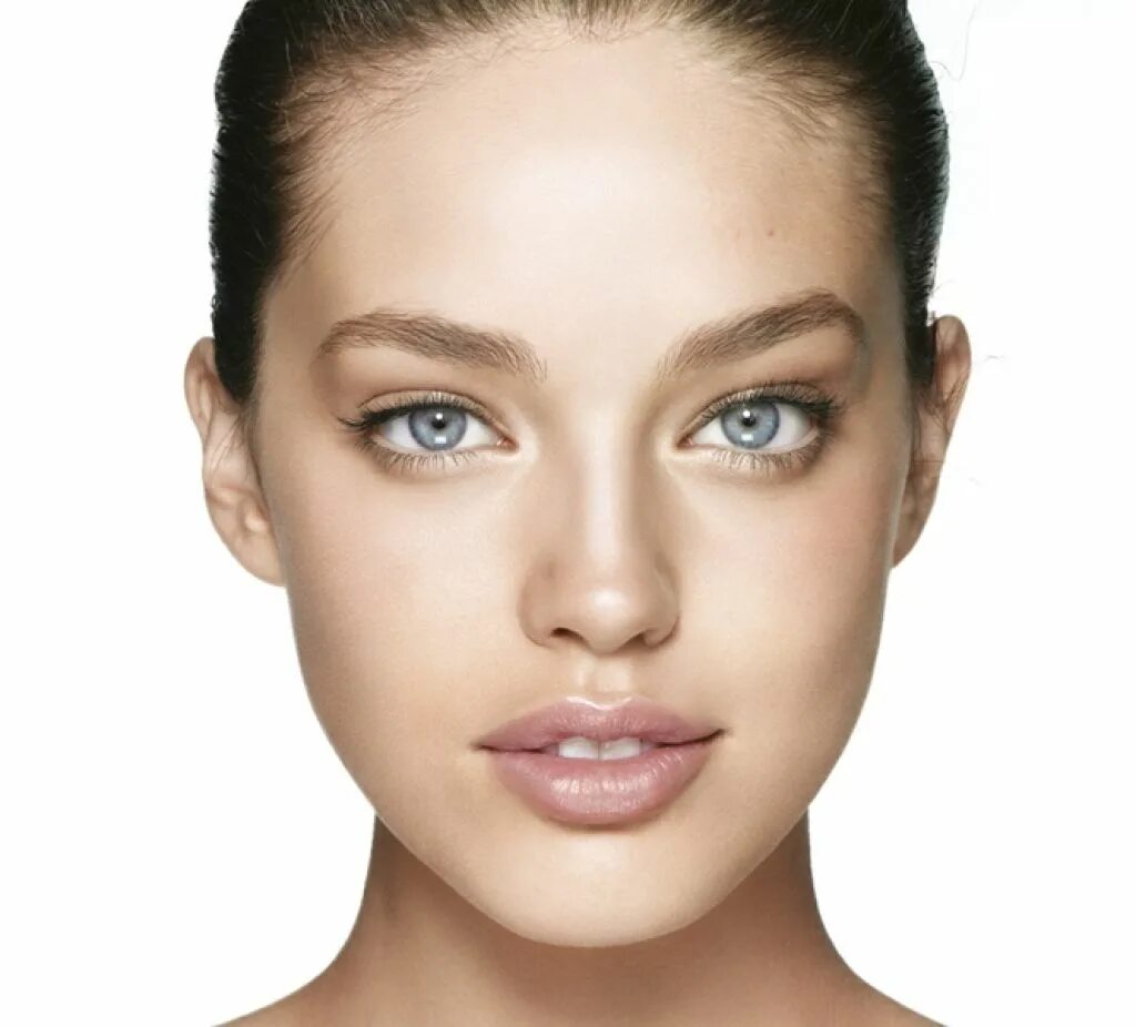 Джиджи хадид брови. Модель для макияжа. Эрин анфас. Модель визаж. Модель для макияжа.