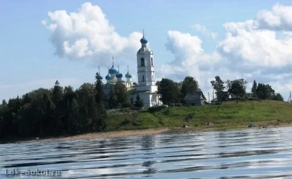 Погода бережное вологодской. Храм в Чирково Вологодской области. Чирково Усть-кубинский район храм. Деревня Чирково Вологодская область. Село Устье Кубенское Вологодская область.