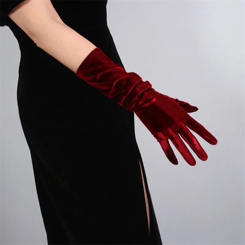 Бархатные перчатки женские длинные. Бархатные перчатки. Бархатные перчатки. Черные бархатные перчатки. Бархатные перчатки женские.