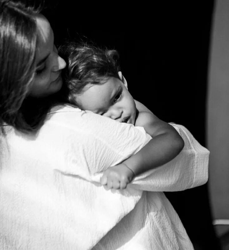 Афоризмы на тему материнства. Суррогатная мама. Суррогатное материнство презентация. Шанс материнства. Норвегия социальная поддержка материнства.