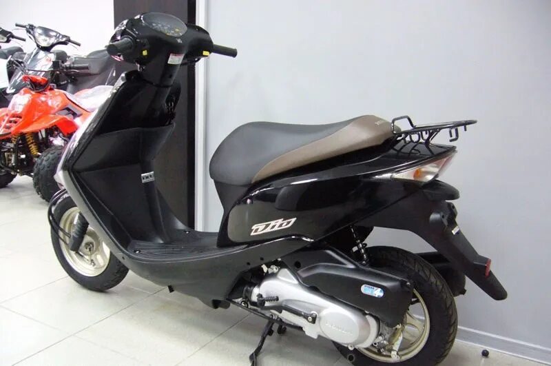 Honda Dio 4-х тактный. Honda скутер 50 кубов Dio. Dio af68 черный. Скутер Honda 4t. Honda dio af 68