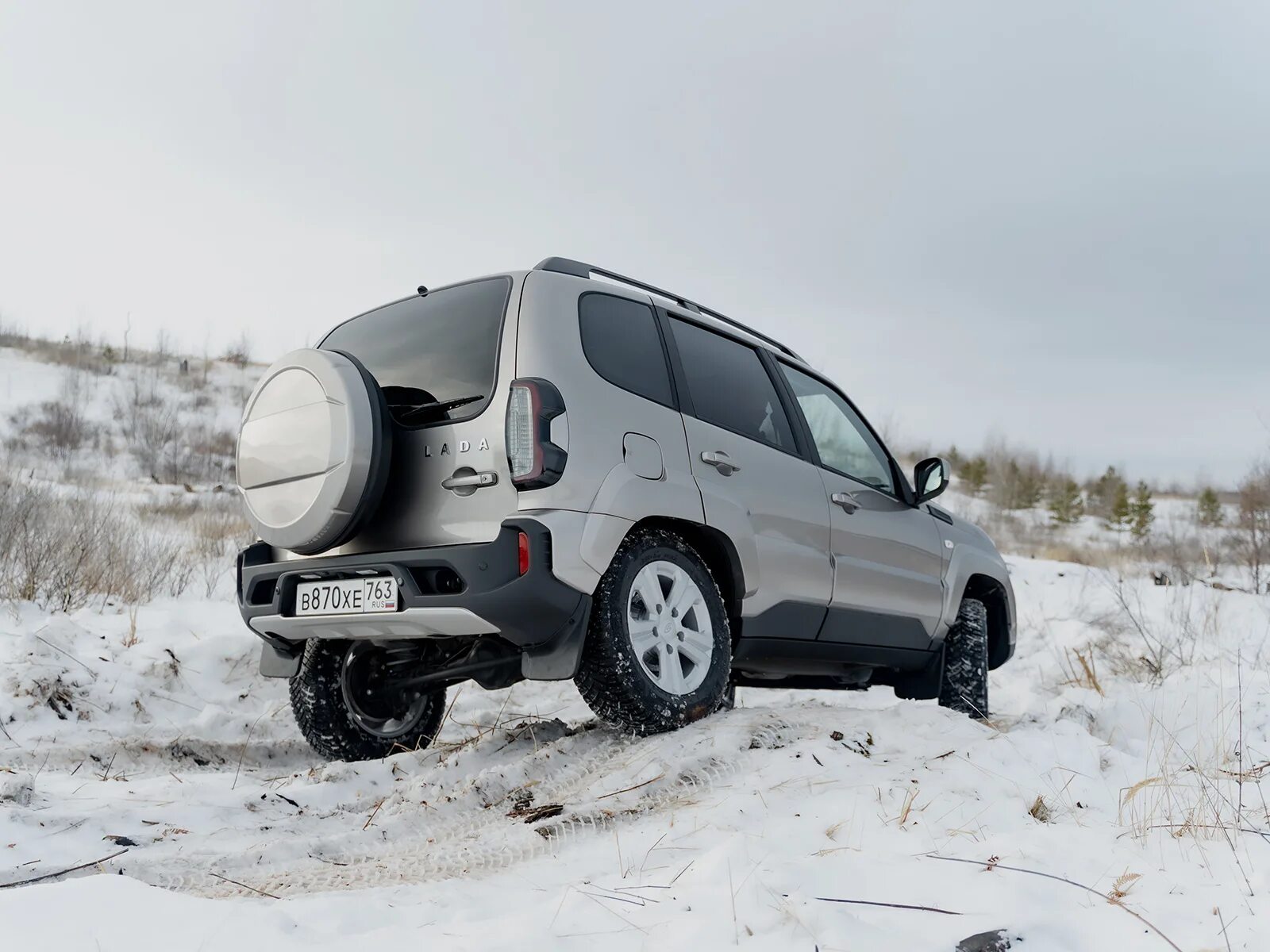 лада нива шевроле 2022. уаз патриот лада нива трэвэл. шевроле нива 2022 тревел. уаз патриот и нива тревел. нива тревал уфа.