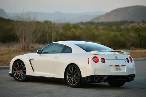 Nissan gtr gt