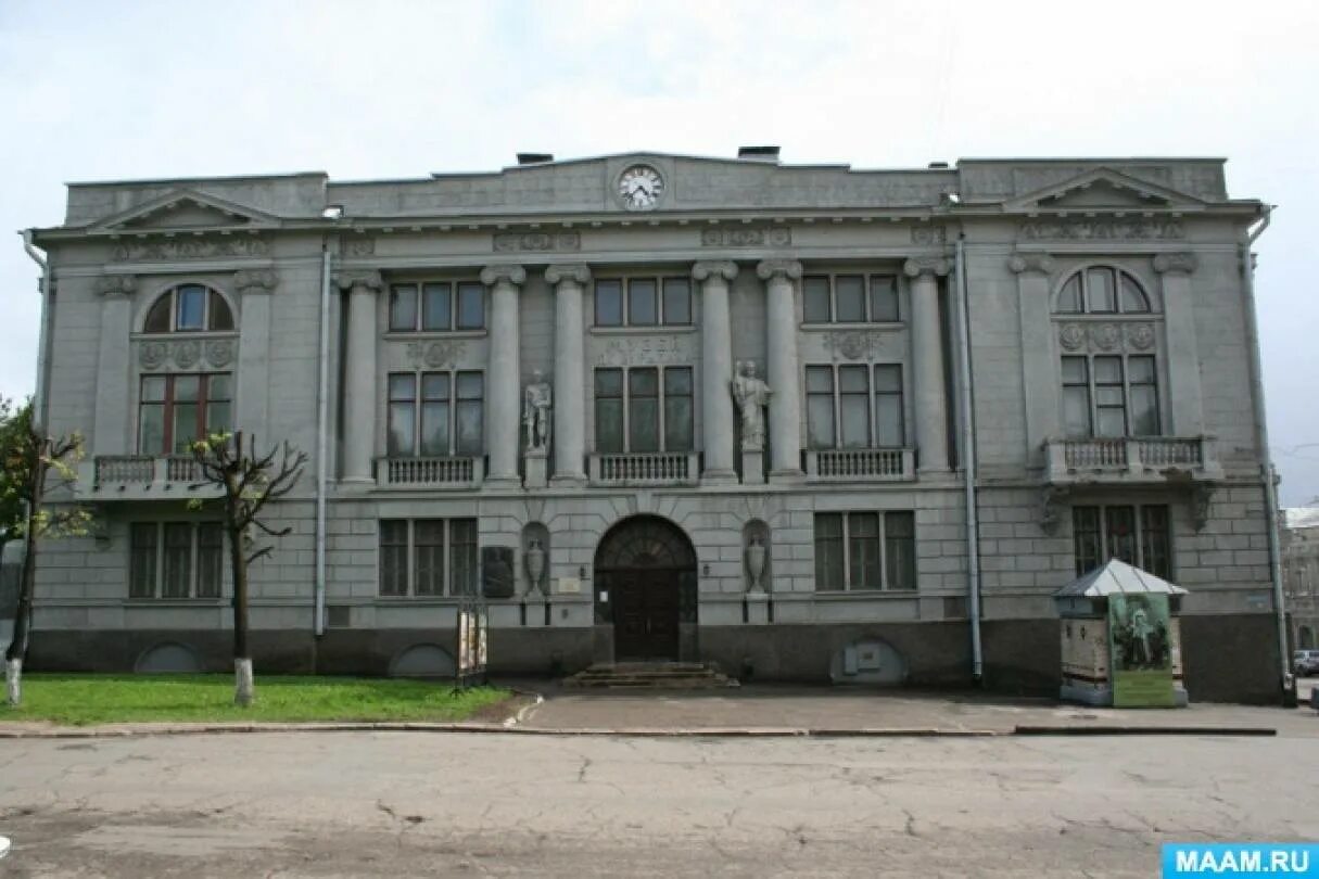 Музей промышленности и искусства имени д. Город иваново краеведческий музей имени бурылина. Ивановский историко-краеведческий музей д. Историко краеведческий музей бурылина в иваново. Музей бурылина иваново.