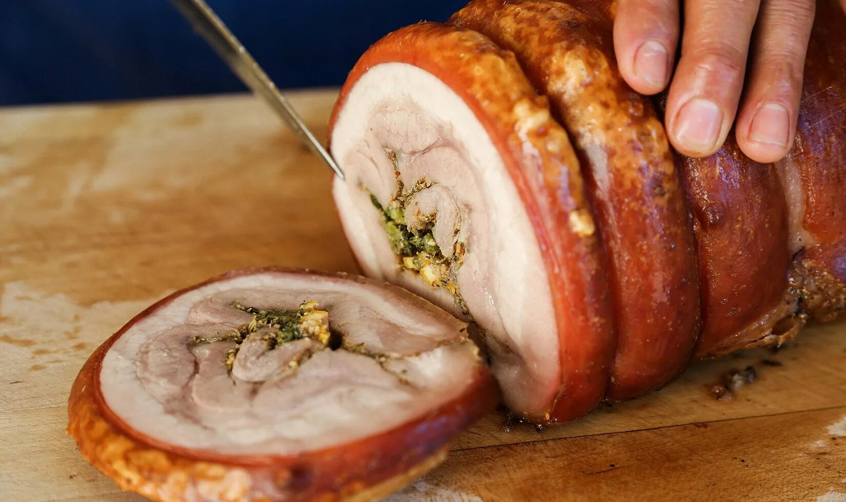 Мясо с салом рецепты. Поркетта (Porchetta). Мясной рулет поркетта. Поркетта (рулет из свинины). Рулет из свиной брюшины.