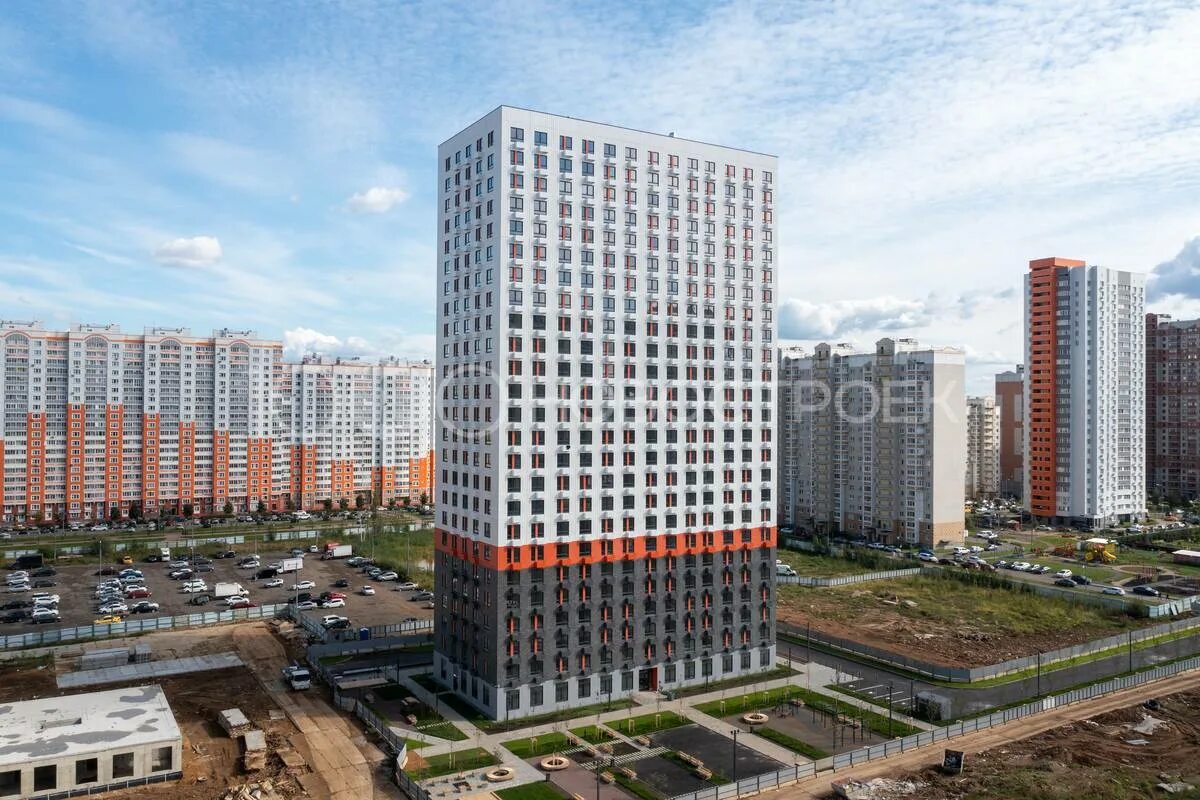 Ангстрем зеленоград пруд. Бассейн дрожжино. Школа бутово парк 2 дрожжино. Детский сад дрожжино. Зеленоград панорама.