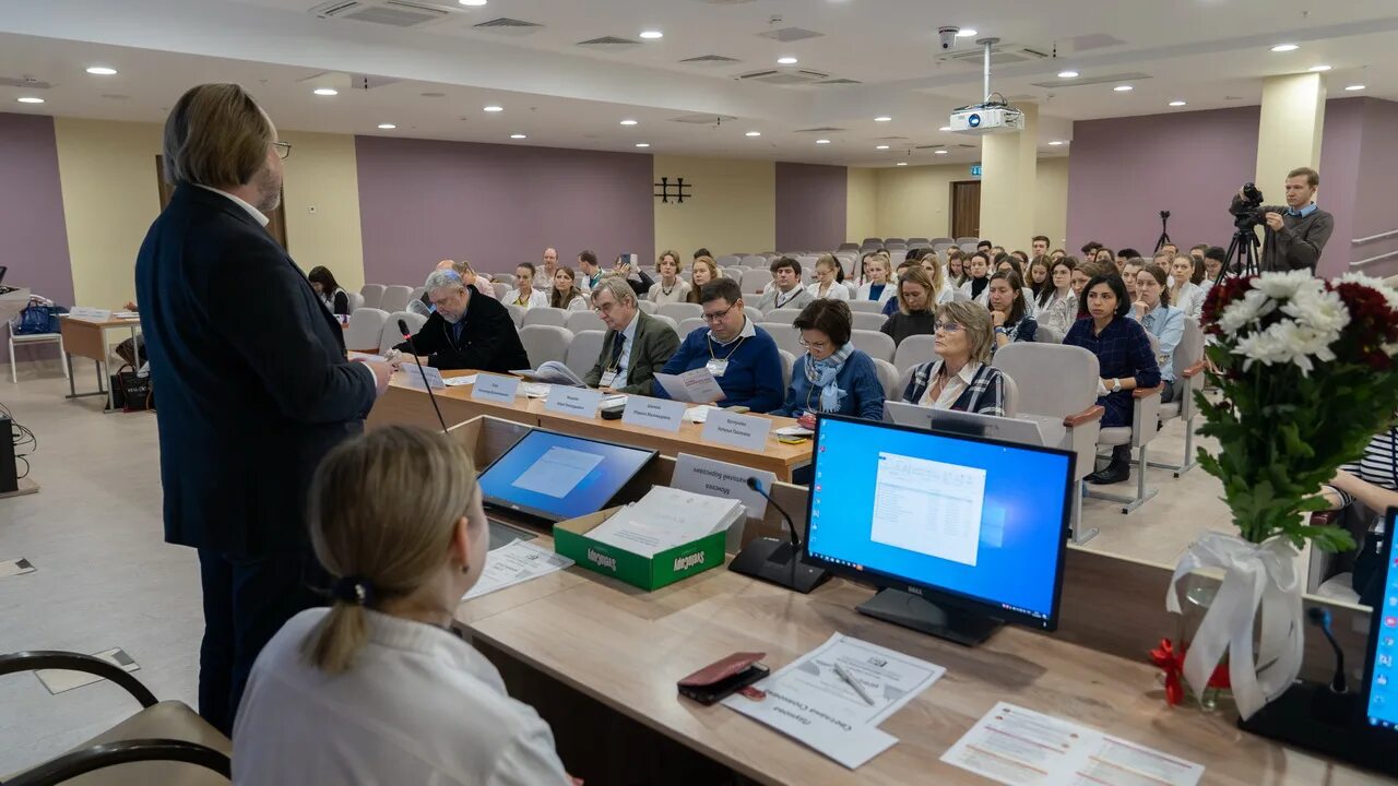 Семинар ивановой. Лунц Мазуринские чтения. Конференц зал Морозовской больницы. Актовый зал Морозовской больницы. Областная больница конференц зал.