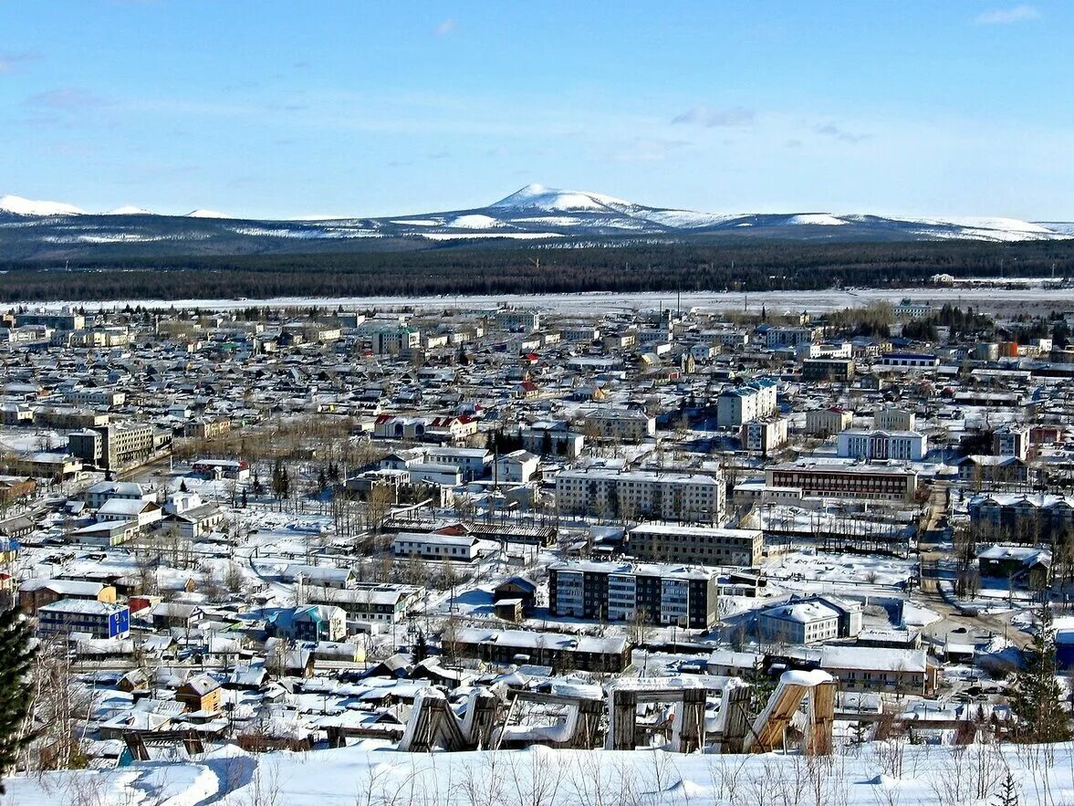 Г якутия область. Г Алдан Республика Саха Якутия. Алдан город в Якутии. Город Алдан Якутия фото. Население города Алдан Саха Якутия.