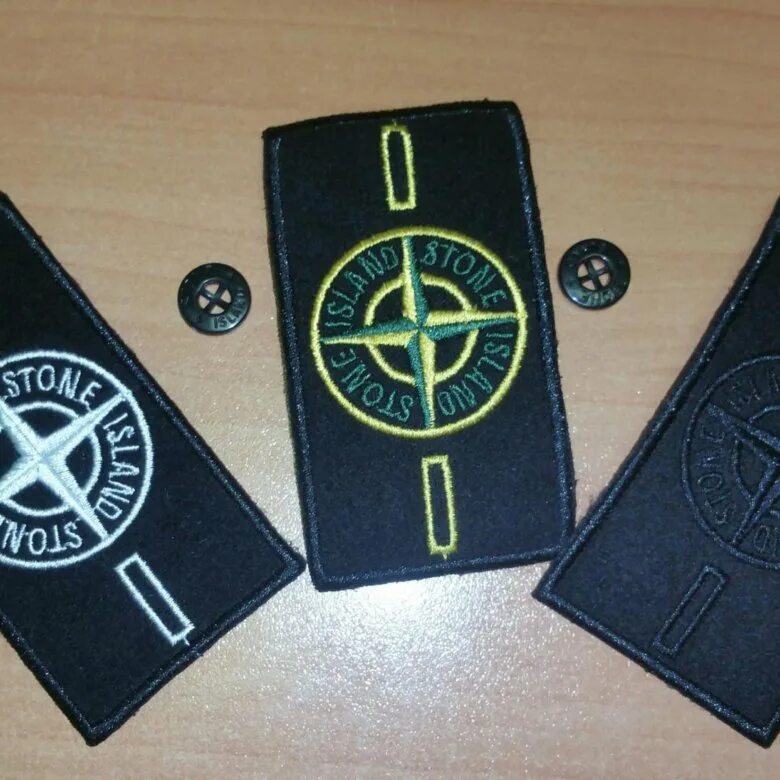 Купить патч stone. Стоун Айленд нашивка. Stone Island патч. Stone Island с 2 патчами. Термо патч Stone Island.