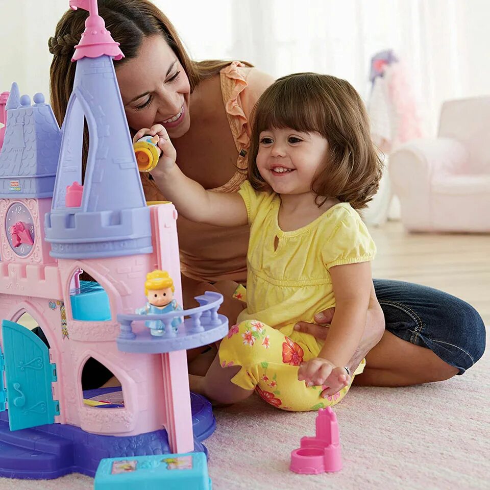 Замок Fisher Price little people. Детские игрушки для девочек. Игрушки для девочки 4гожа. Игрушки для девочек 4 года.
