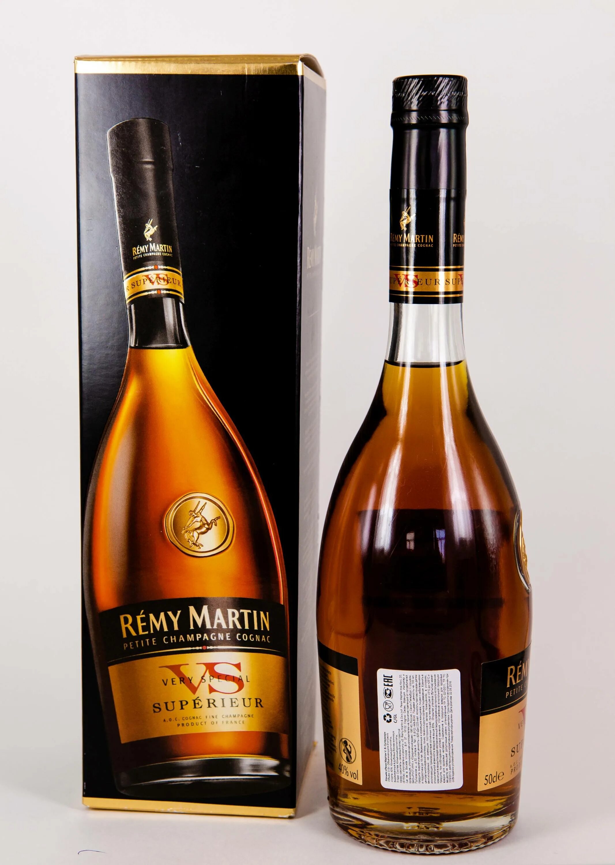 Remy Martin коньяк vs Супериор. Remy martin 0.5