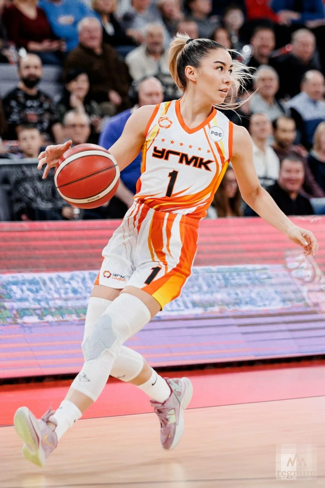 Угмк ummc. Угмк состав команды. Угмк состав команды женщины баскетбол. Баскетболистки угмк. Баскетболистки угмк.