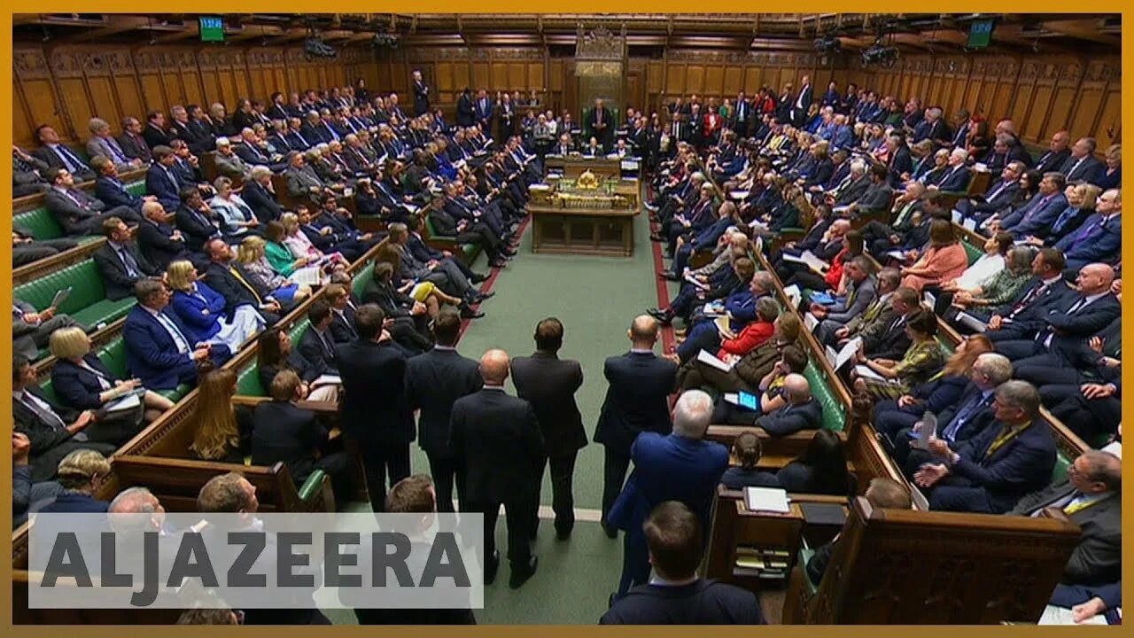 Вестминстерский дворец палата лордов. 2 палаты парламента англии. Call the parliament. Британский парламент палата лордов. Call the parliament.