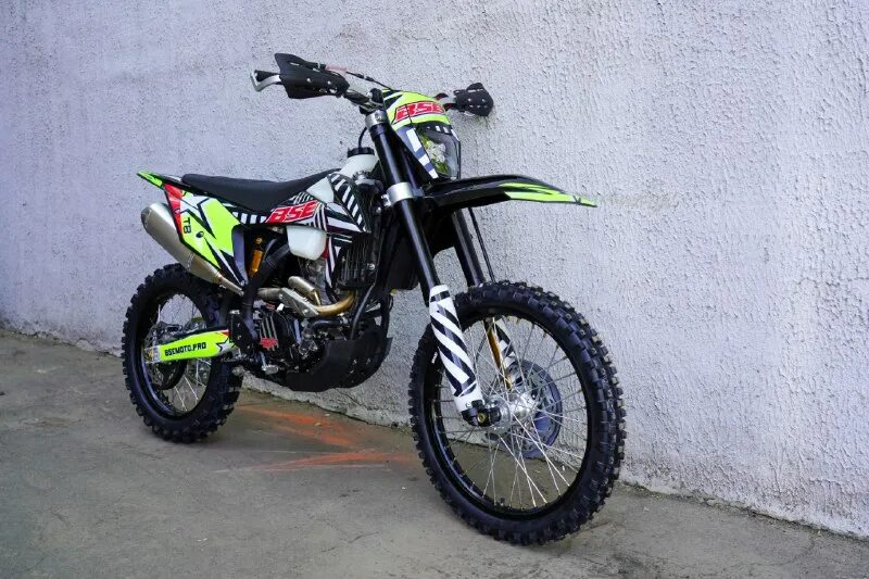 Мотоцикл кроссовый bse z10. Бсе т5. Бсе т5. Bse ex 2022. Бсе т5.