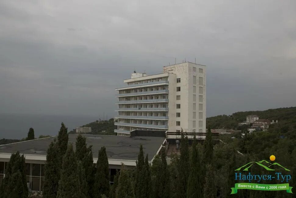 Респект холл ялта. Санаторий парус гаспра. Гостиница парус ялта. Жк паруса ялта. Санаторий парус дагестан.