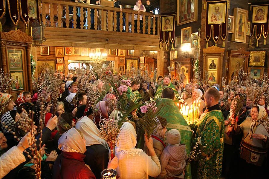 В какое время святят вербу в церкви