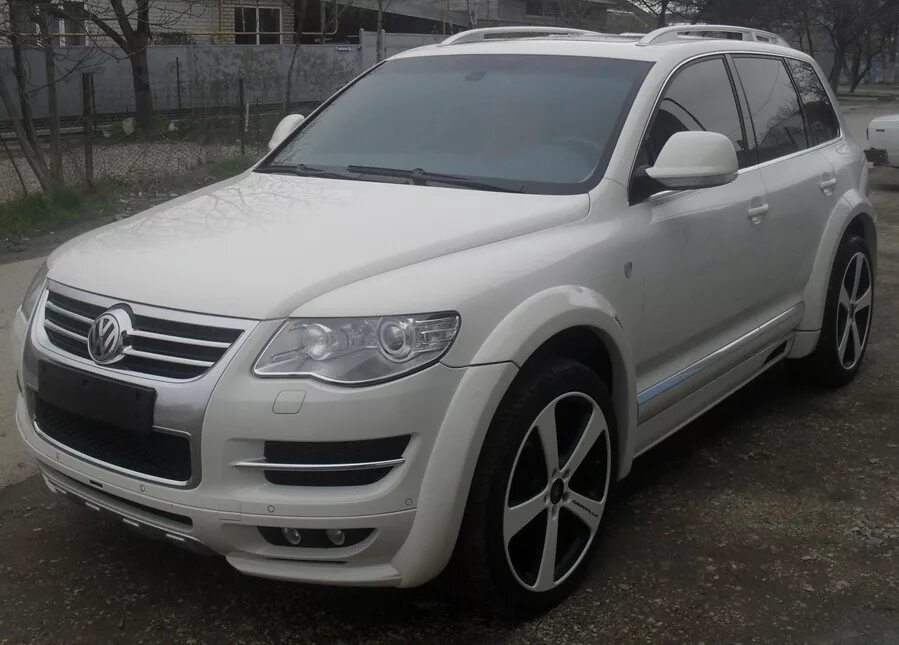 Туарег 2005 г. Обвес на Volkswagen Touareg 2008. Touareg 2008 обвес. Обвес Туарег 2008 3.0 дизель. Обвес Touareg 2003.