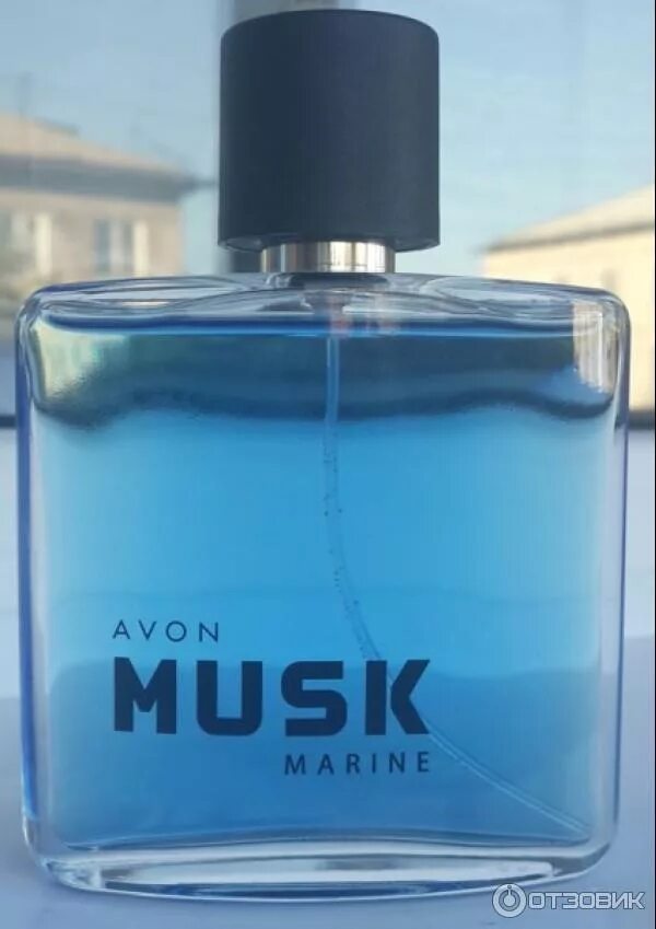 Стойкая туалетная мужская. Туалетная вода Musk Marine Avon. Туалетная вода эйвон мужская синяя. Мужская туалетная вода эйвон голубой флакон. Мужская туалетная вода эйвон синего цвета.