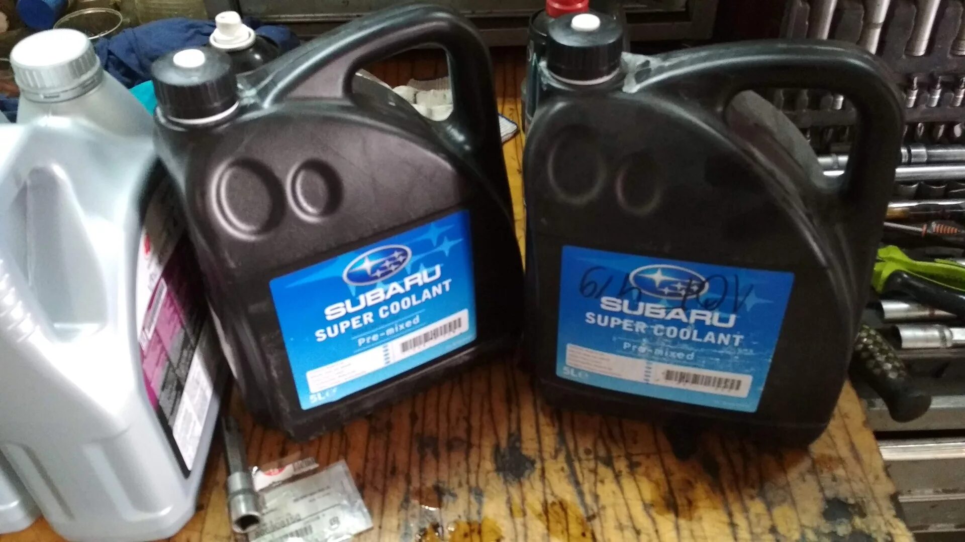 Масло после 100000. Subaru Coolant 16218 артикул. Антифриз Subaru Forester 2021. Масло в АКПП Субару Форестер 2л 2007 года. Антифриз для Субару Форестер 2014.