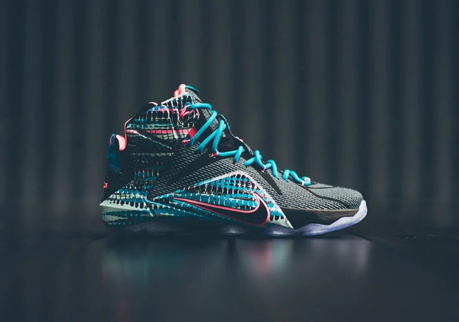 Nike LEBRON 23. Найк Леброн 18 Low. Nike LEBRON 18. Найк Леброны 12. Найк 23