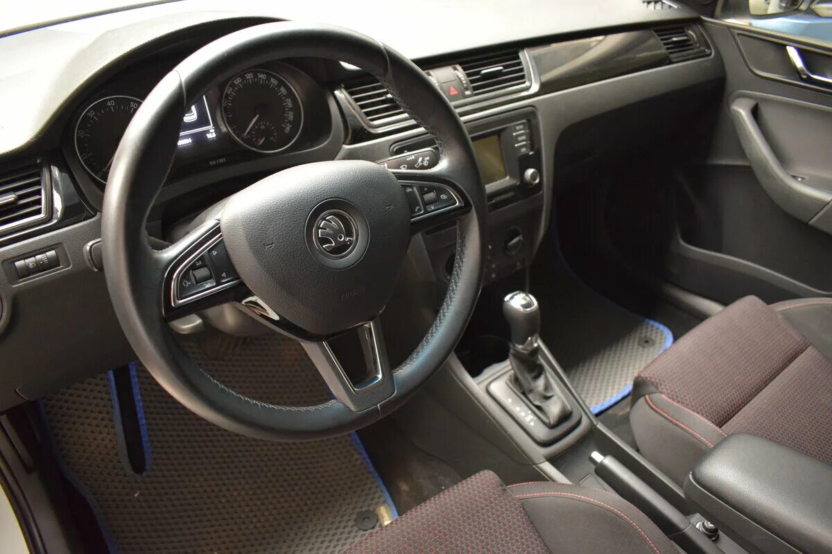 Рапид 1. 4 dsg. 4 tsi dsg. 4 tsi dsg. Рапид 1.