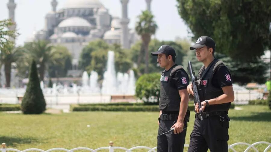 Полиция Турции. Турецкая полиция. Туристическая полиция в Турции. Турецкая туристическая полиция.