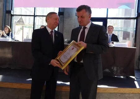 Директор адмиралтейских