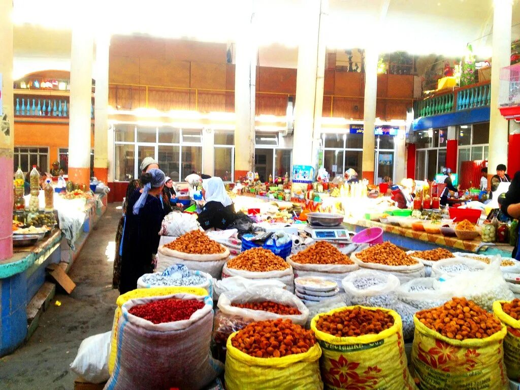 Город худжанд рынок панчшанбе. Худжанд панчшанбе базар 2021. Худжанде базар. Рынок панчшанбе худжанд. Рынок панчшанбе худжанд.