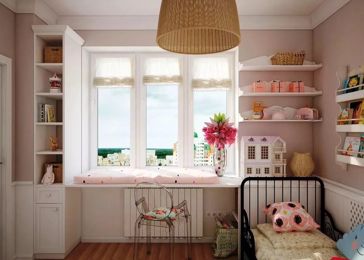 Стол у окна. Детский стол у окна. Письменный стол у окна. Домашний офис интерьер. Интерьер детской комнаты.