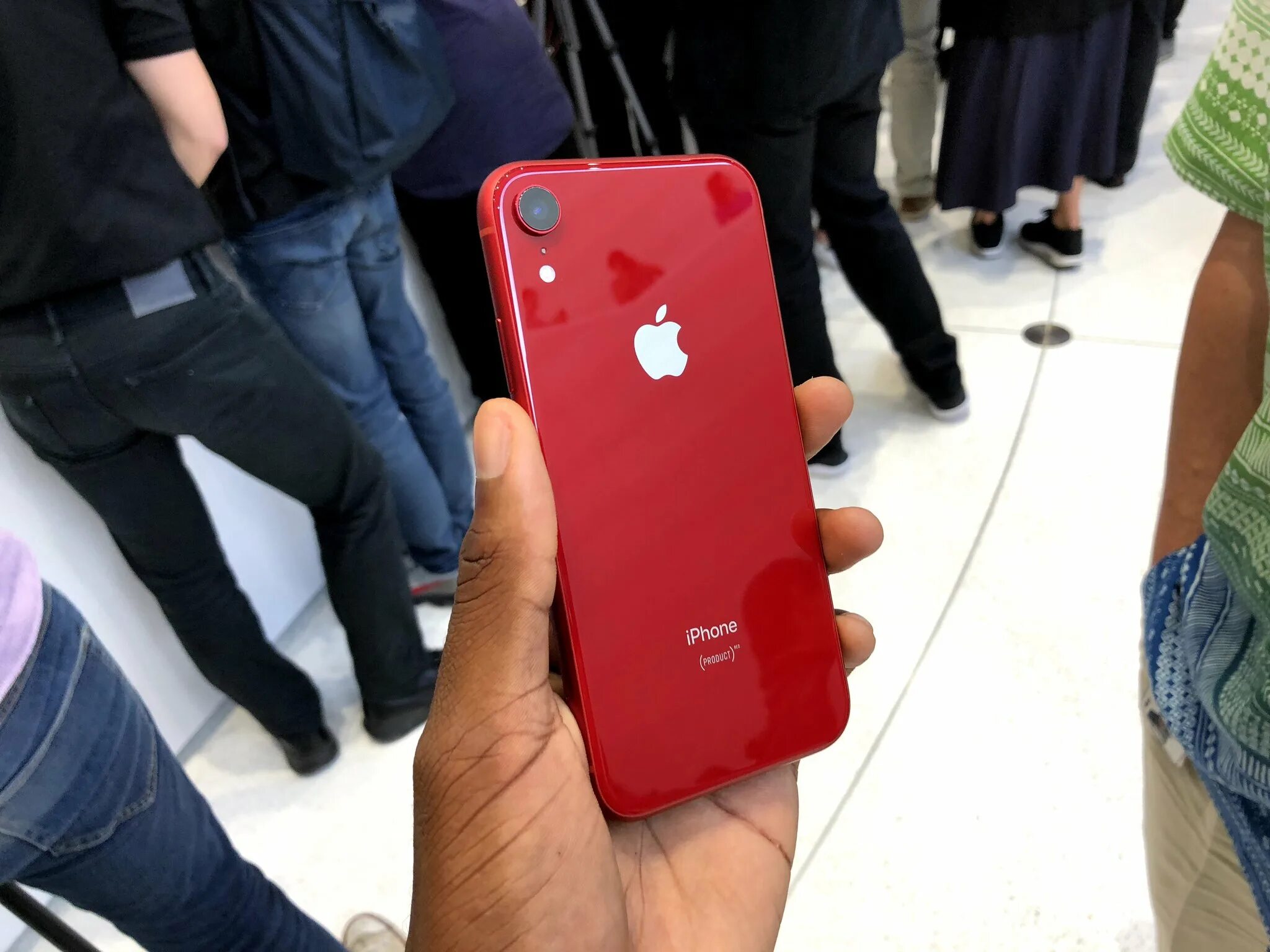 Есть ли айфон xr. Iphone XR 256 красный. Смартфон Apple iphone XR Red. Айфон XS 256 ГБ красный. Iphone XR 2018.