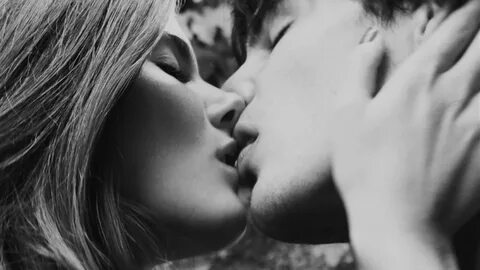 Обои С Поцелуями.