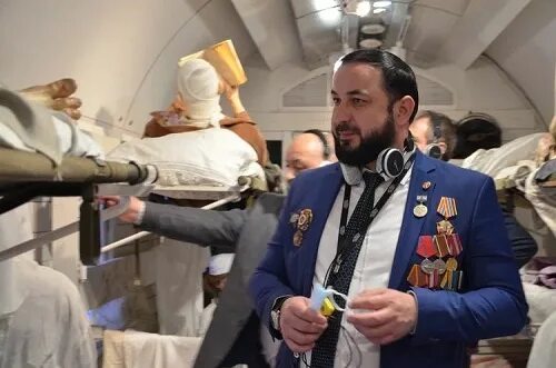 Магомед борисович. Дзейтов магомед алиевич. Магомед озиев. Озиев магомед исаевич мак. Мальсагов магомед хирург.