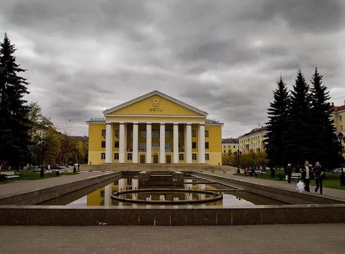 Октябрь Электросталь. КЦ октябрь Электросталь. Город Электросталь ДК октябрь. Электросталь ДК. Культурный центр октябрь