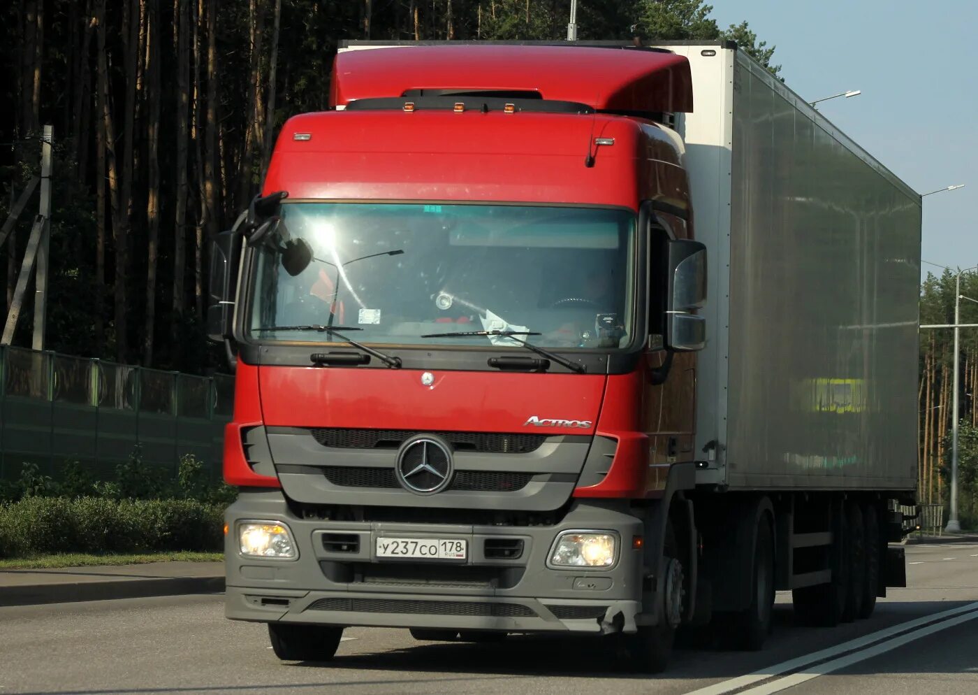 Купить мерседес актрос на авито. Актрос 178. A 960 666 34 03 Actros.. A 960 666 33 03 Actros.. 089 Мерседес 178.