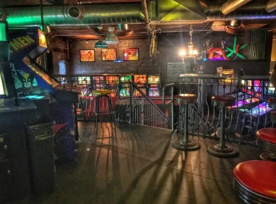 Бар шелтер новослободская 54. Шелтер бар омск. Affliction логотип. Shelter bar омск. Shelter бар.