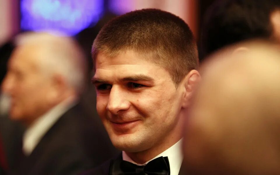 Иво ангелов корнер. Иво из дикого ангела фото. Иво ангелов. Болгарские борцы москва 2010. Иво ангелов.