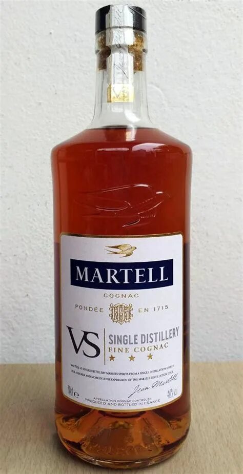 Коньяк Мартель vs 3 звезды. Коньяк Мартель vs 0.5 3 звезды. Коньяк Martell vs, 0.5 л. Коньяк 3 летний Мартель вс. Мартель коньяк цена 0.5