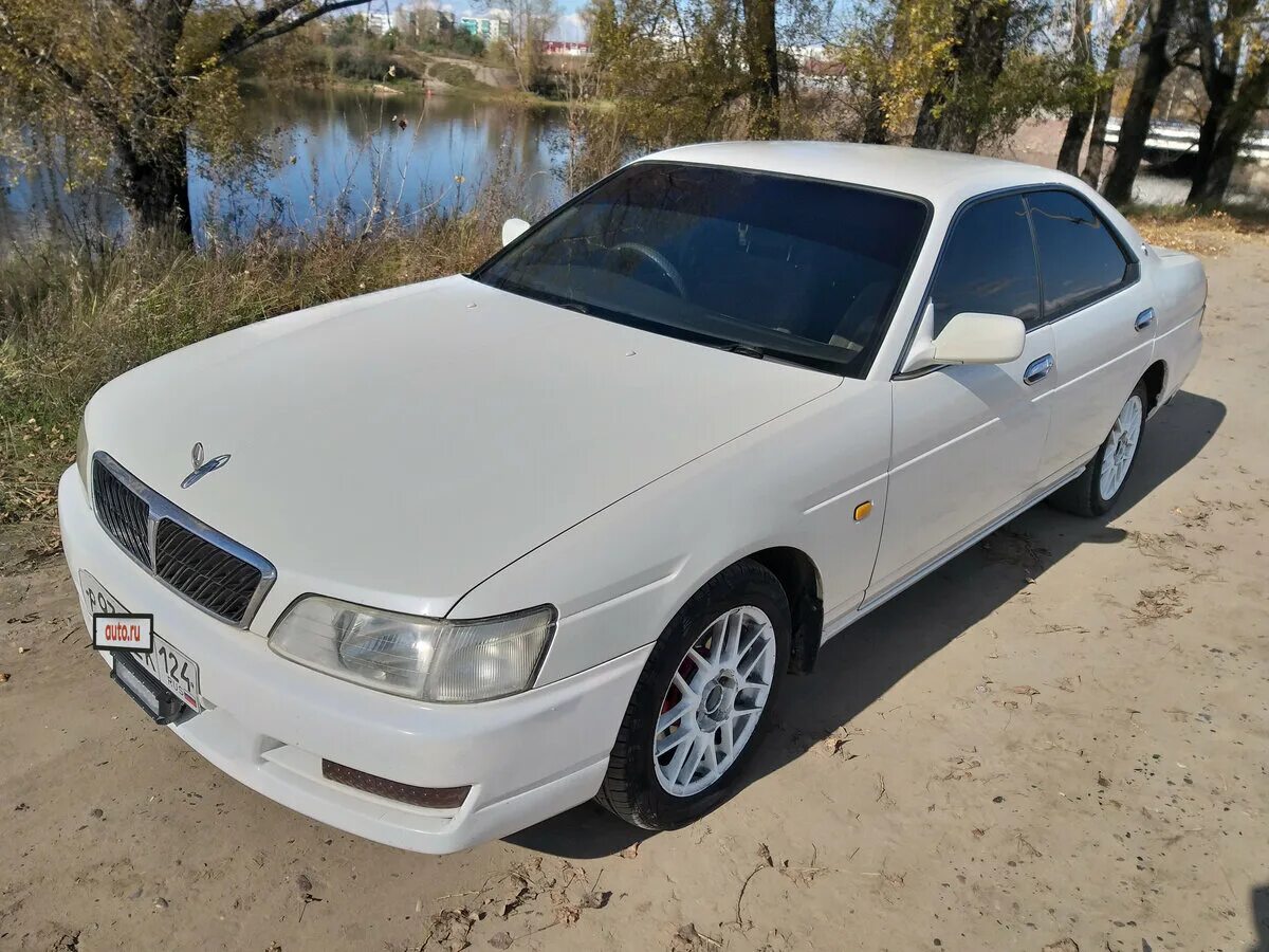 Ниссан лаурель 35 кузов. Ниссан Лаурель 1998. Nissan Laurel c35 1998. Nissan Laurel c35 белый. Ниссан Лаурель 35 белый.