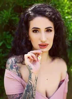 Классные фотографии Arabelle Raphael.