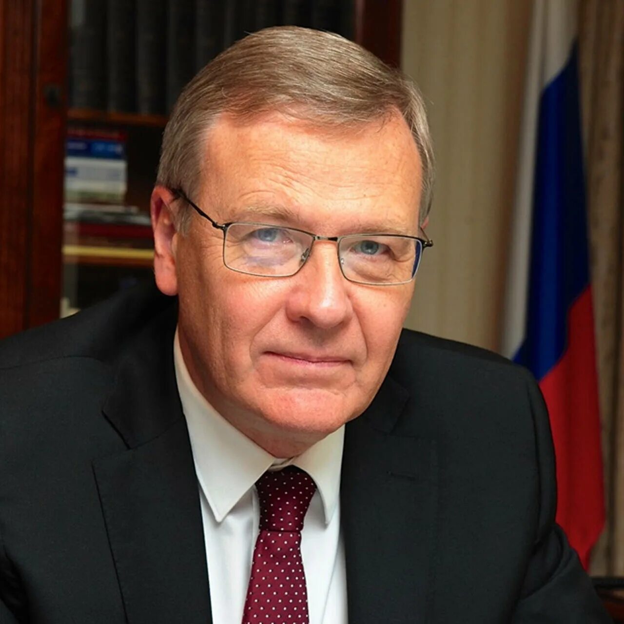 Йоханнес айгнер. Конкой норберт посол венгрии. Старший посол. Старший посол. Старший посол.