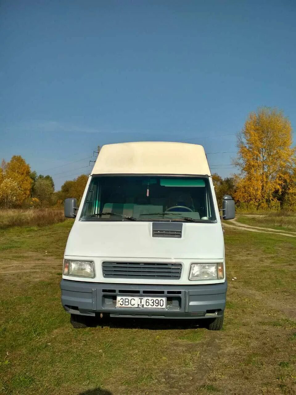 Купить беларусь 350. Ивеко 35-10. Iveco Daily 35 10. Iveco Daily, 1993. Ивеко Дейли 1993-1995.