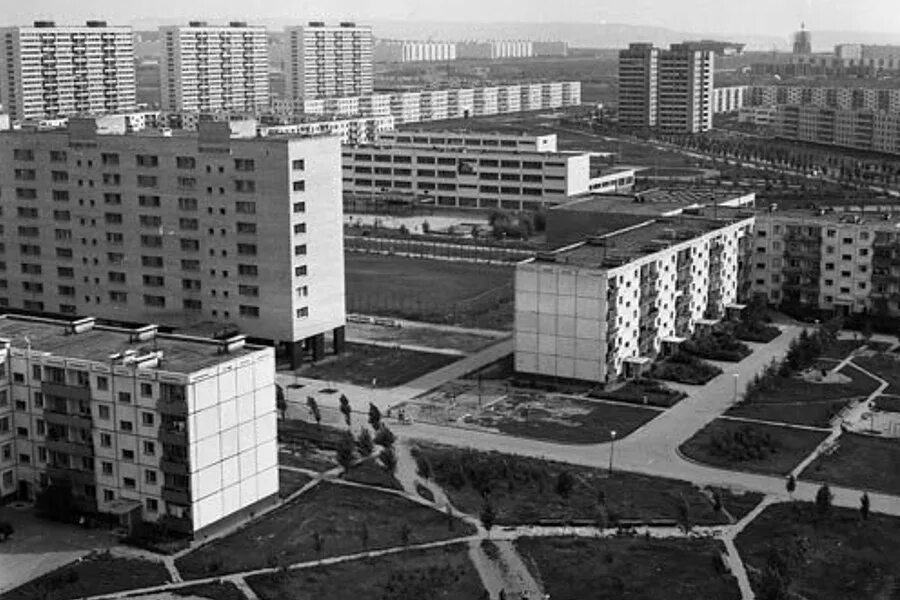 тольяттинская история. тольятти автозаводской район в 80-е. тольятти в 70 годы. ретро тольятти улица революционная. ретро тольятти автозаводский район.