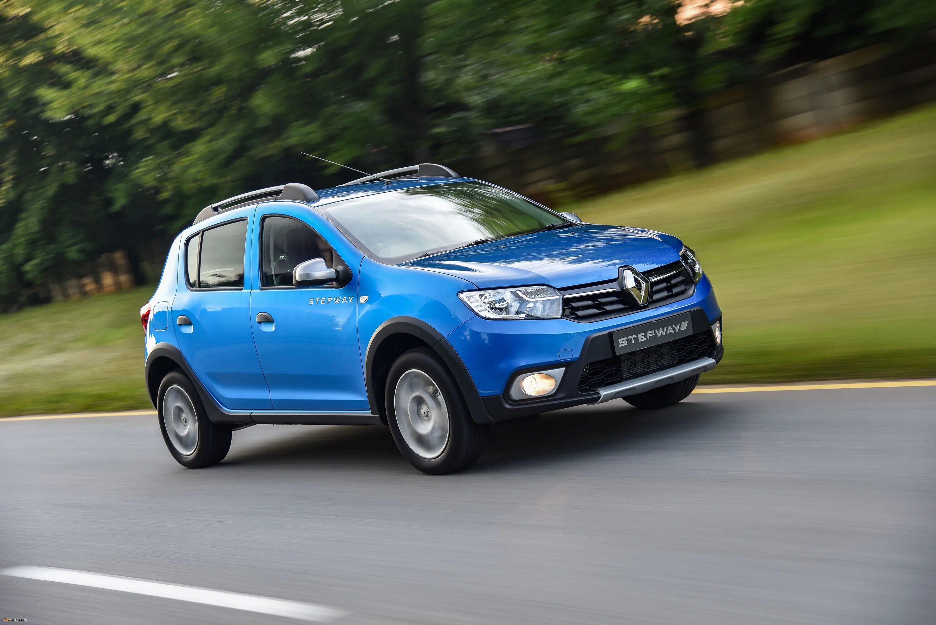 Renault sandero stepway 2 поколения. Рено Сандеро степвей 2017 года. Рено Сандеро степвей 2. Renault Sandero Stepway брошюра. Драйв Рено Сандеро степвей 2.