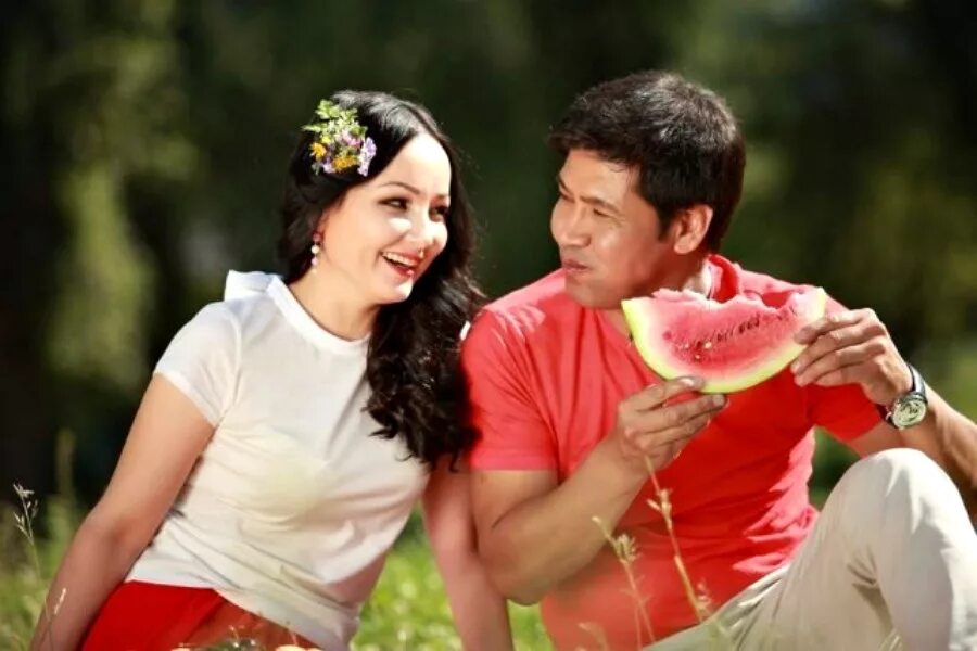 Ал махаббат. Махаббат. vf[f,tn. махаббат фото. махаббат картина.