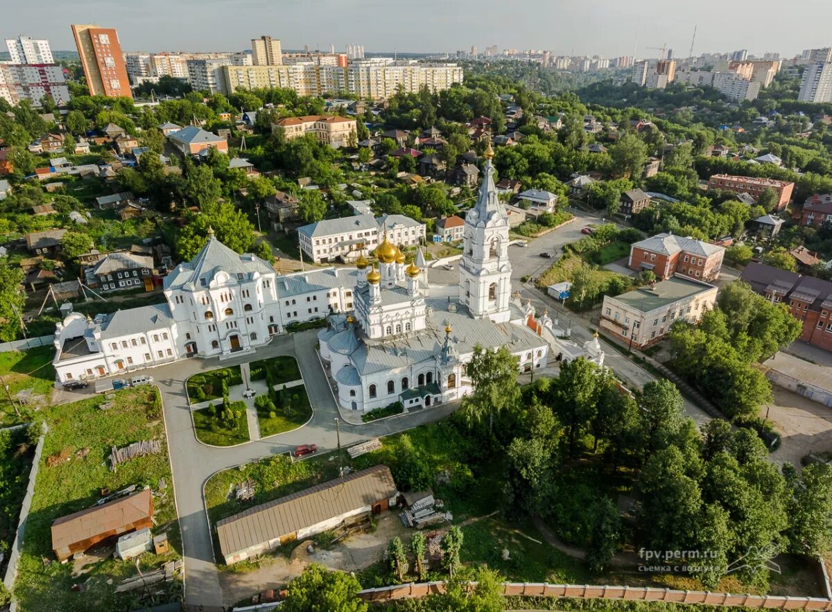 Свято троицкий стефанов мужской. Свято-Троицкий Стефанов мужской монастырь Пермь. Свято-Троицкий Стефанов монастырь Пермь храм. Свято-Троицкого Стефанова мужского монастыря. Монастырь в Мотовилихе Пермь.