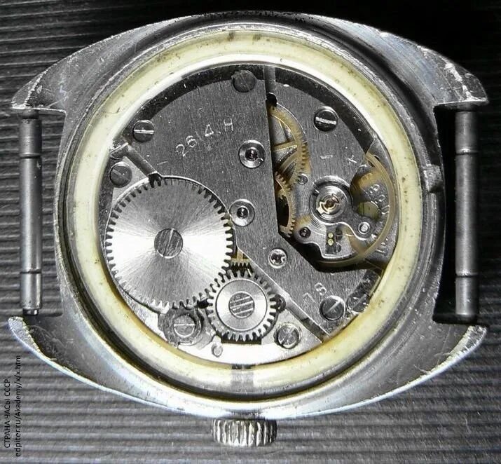 Часы ракета биг зеро. Часы наручные ракета 2625 ссср. Часы ракета механические позолоченные au ссср механизм 2609j. Механические ракета. Часы ракета механика.