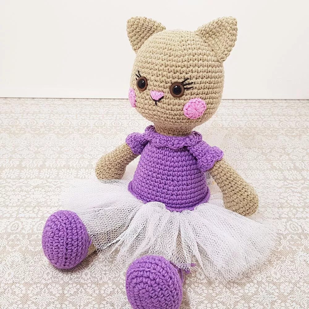 Вязание игрушек кошки. Кошечка балерина амигуруми. кошечка балерина амигуруми крючком. вязаные игрушки кошки. вязаные кошки амигуруми.