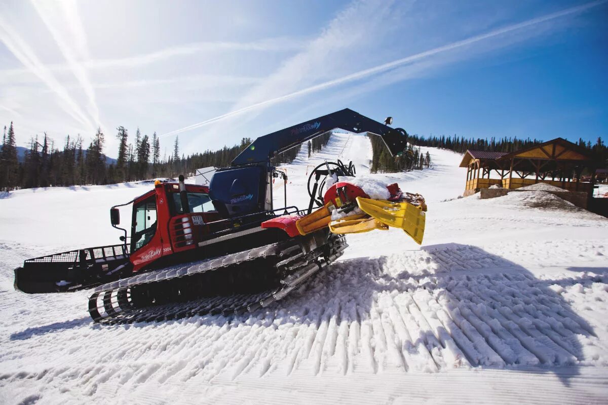 бульдозер для лыжного склона. ратрак вельвет. бульдозер для лыжного склона. хафпайп ратрак. ратрак kassbohrer pb 160d.