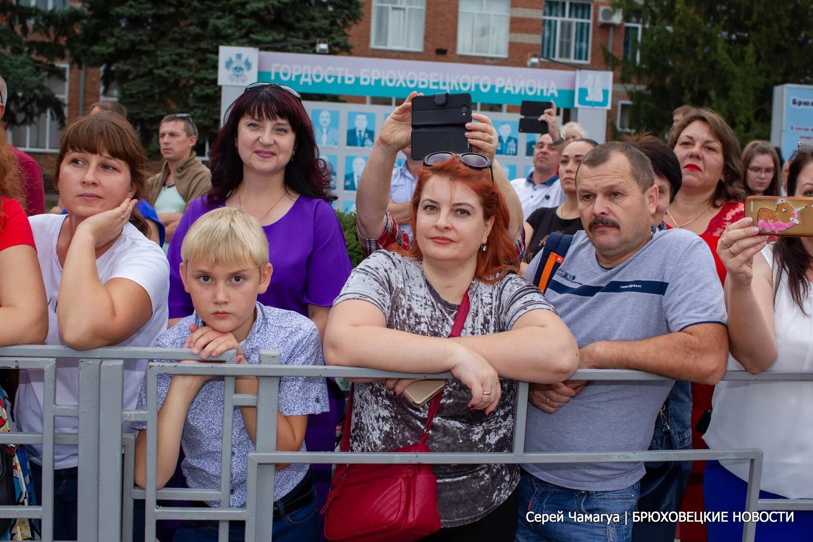 Брюховецкая россия. Новое село Брюховецкий район Краснодарский край. Ст Брюховецкая. Брюховецкая администрация. С свободное Брюховецкого района.